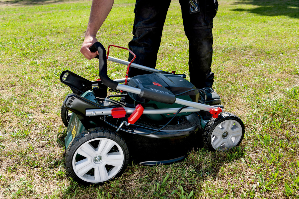 RM 36-18 LTX BL 46 Tosaerba a batteria - immagine 8